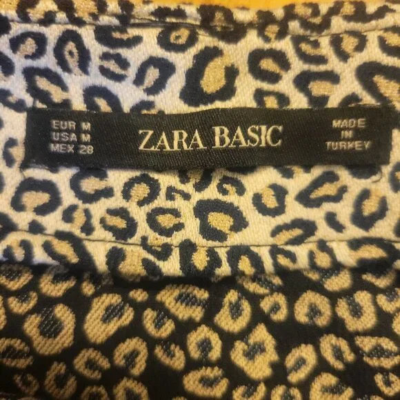 ZARA Leopard Front Knot/Gathered Mini Skirt - Size M - Picture 5 of 9